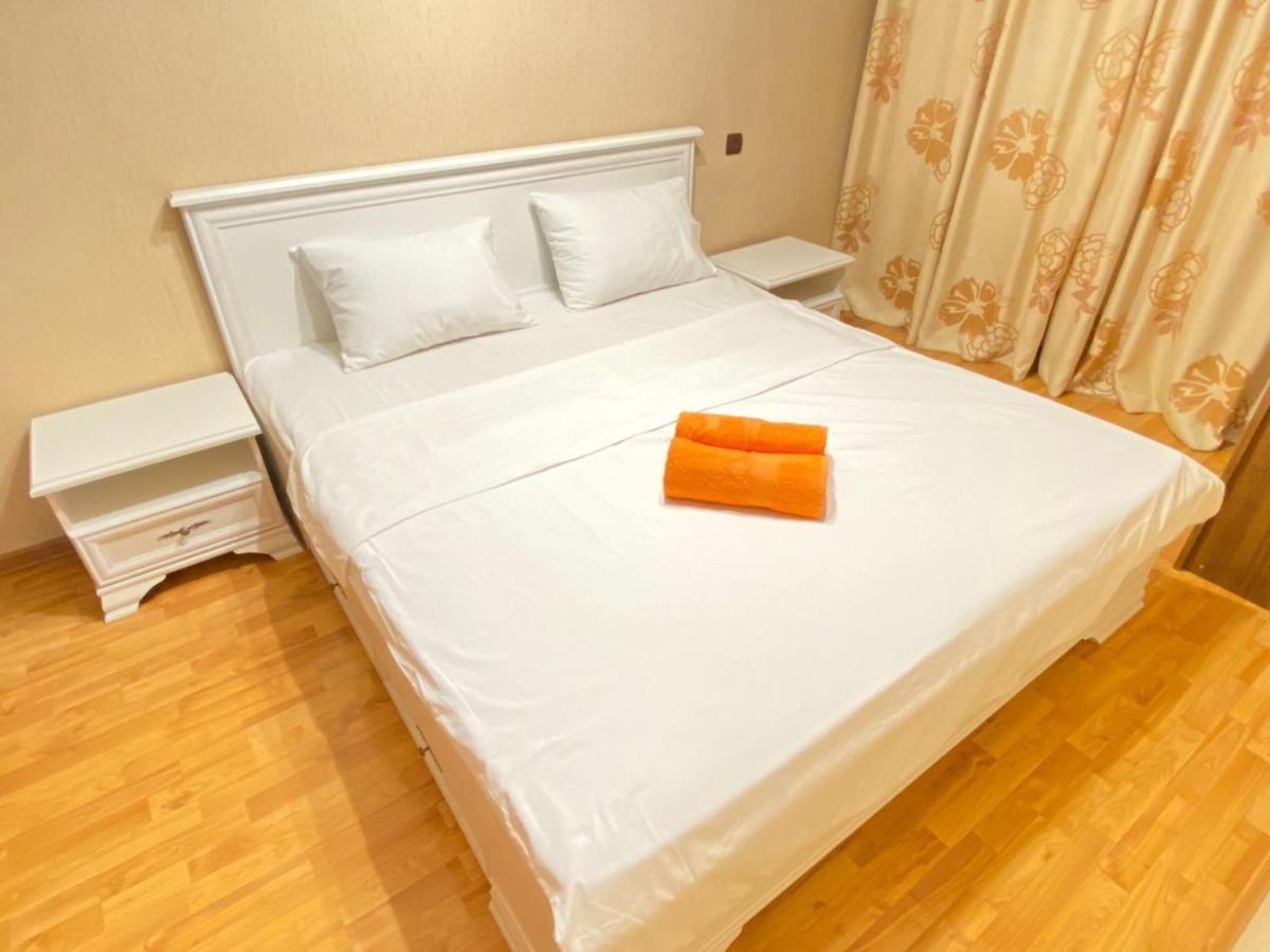Самал Apartment Алма Ата Екстериор снимка